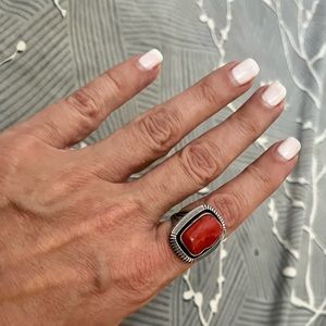 Old Pawn coral ring. Size 7.5-8